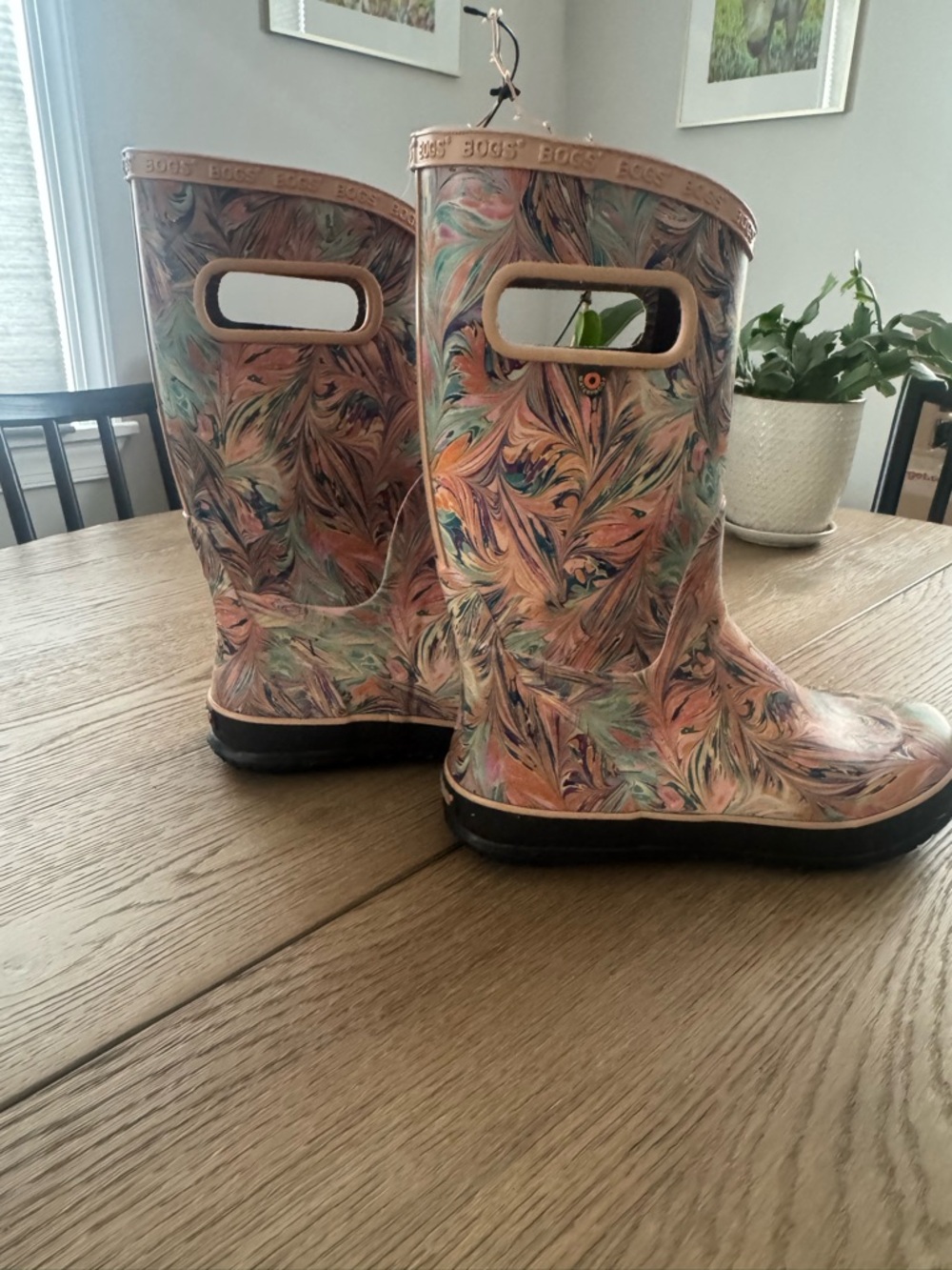 Kids Multi-Color Patterned Rain Boots - Picture 4 of 10
